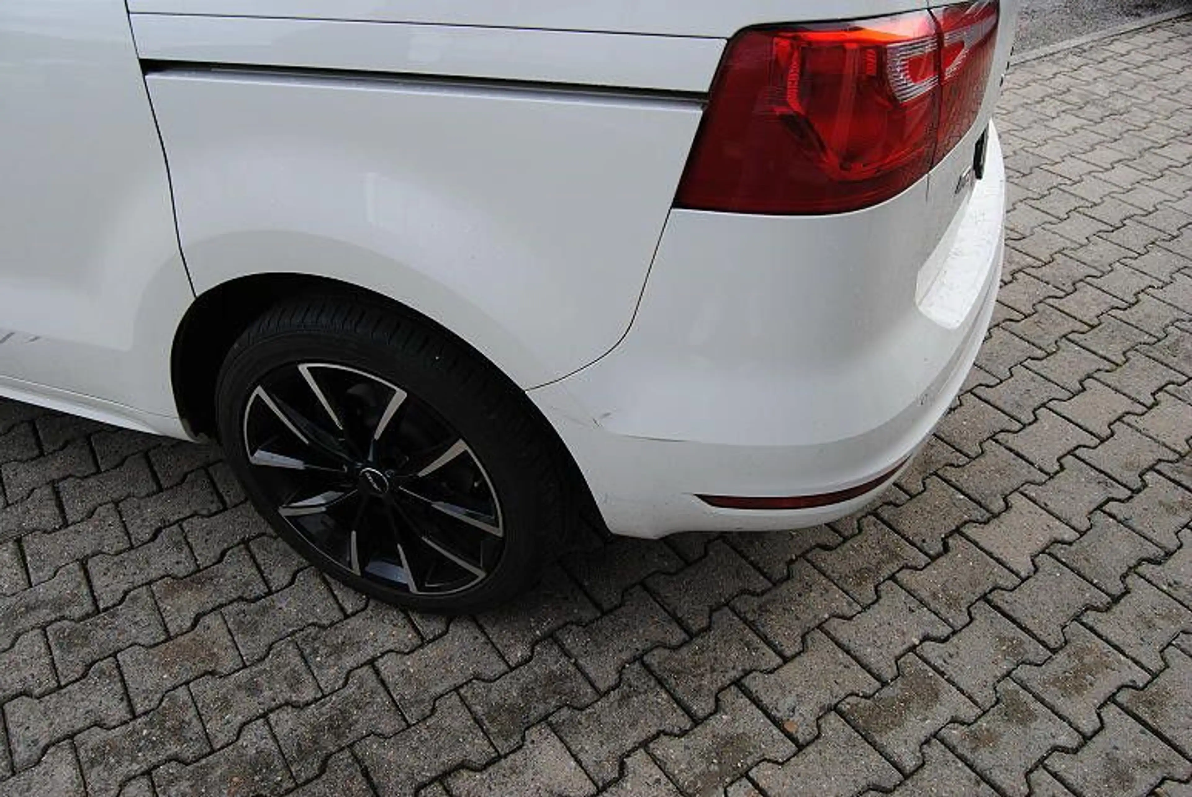SEAT Alhambra 2.0 TDI Style DSG.7-Sitzer.Pano.Navi. — photo 7