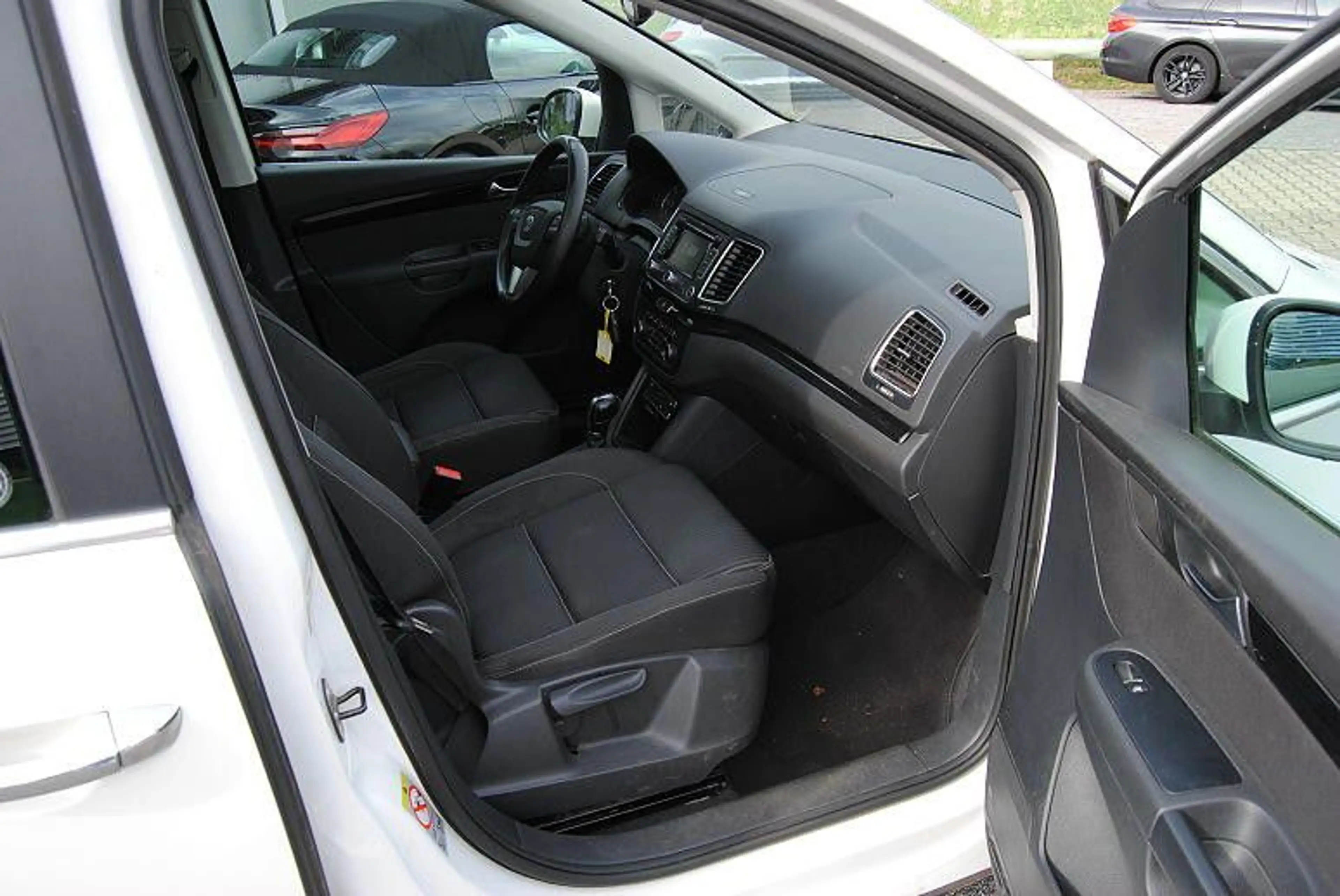 SEAT Alhambra 2.0 TDI Style DSG.7-Sitzer.Pano.Navi. — photo 9