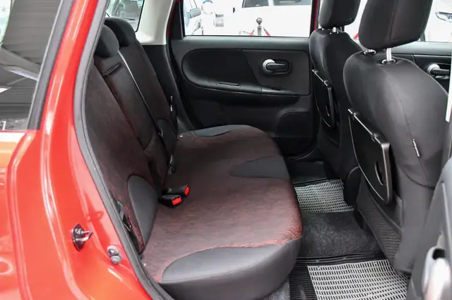 Nissan Note view 11