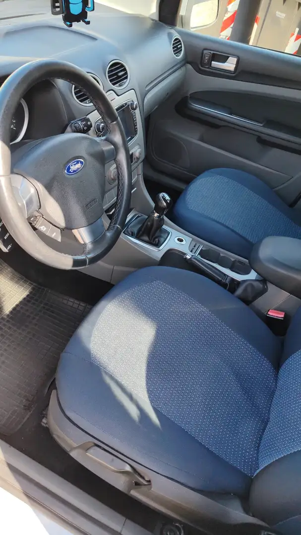 Ford Focus 5p 1.6 td 100cv - 1