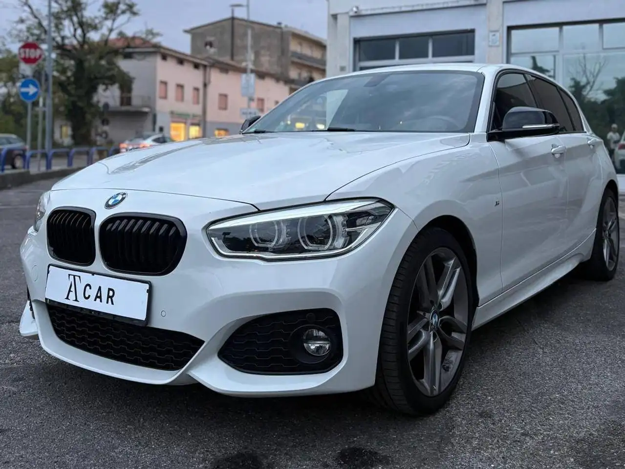 BMW 120