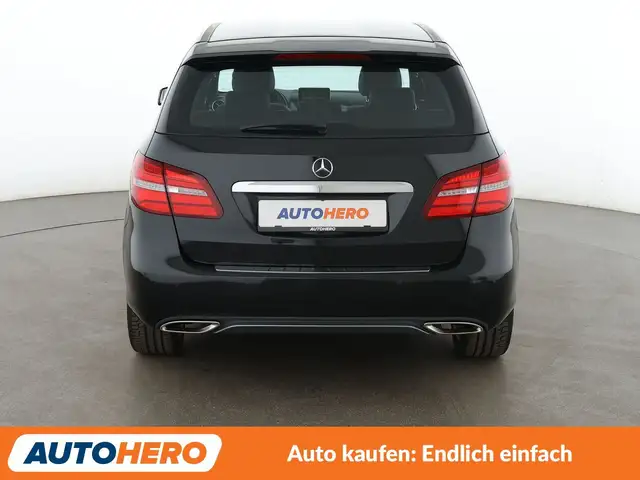 Mercedes-Benz B Class view 5