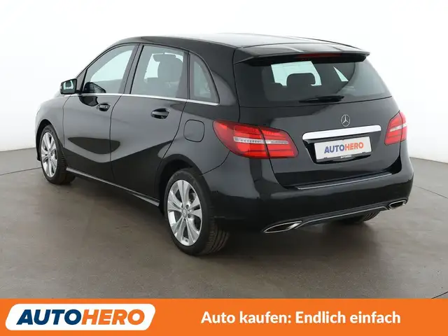 Mercedes-Benz B Class view 4