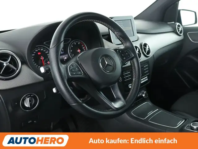 Mercedes-Benz B Class view 11