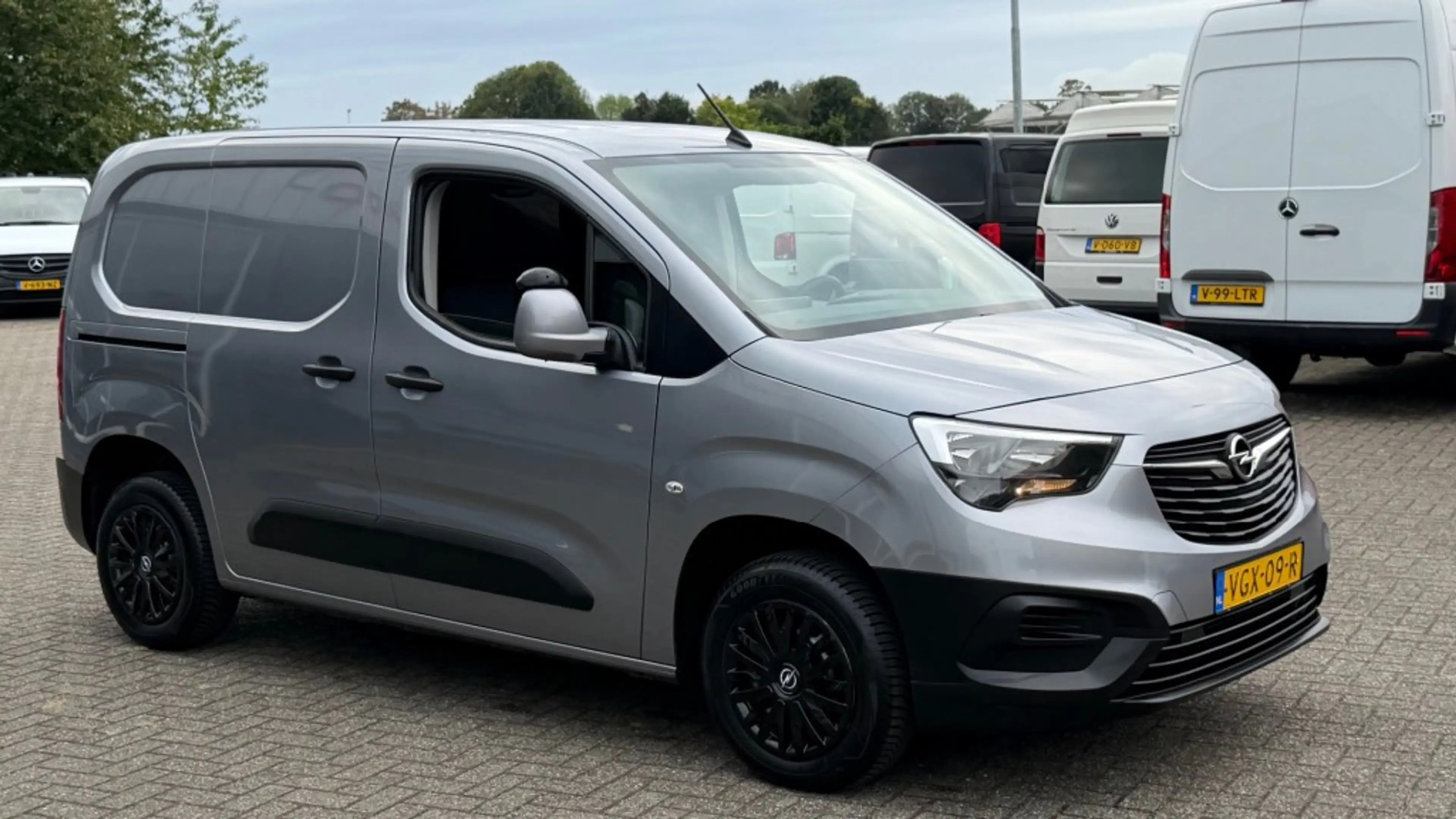 Opel Combo 1.5D 75KW 102PK EURO 6 AIRCO/ CRUISE CONTROL/ CAME — photo 3