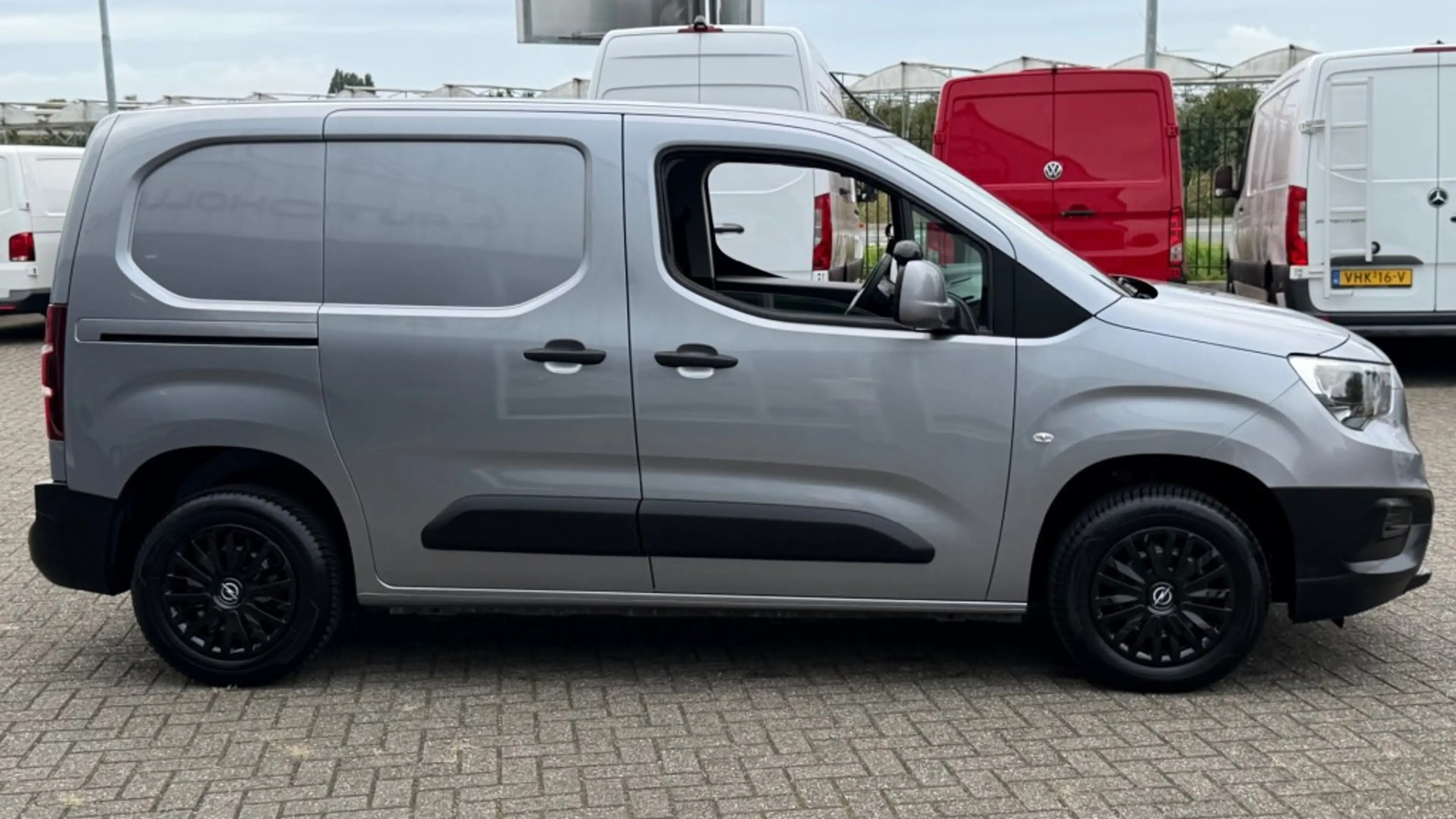 Opel Combo 1.5D 75KW 102PK EURO 6 AIRCO/ CRUISE CONTROL/ CAME — photo 4