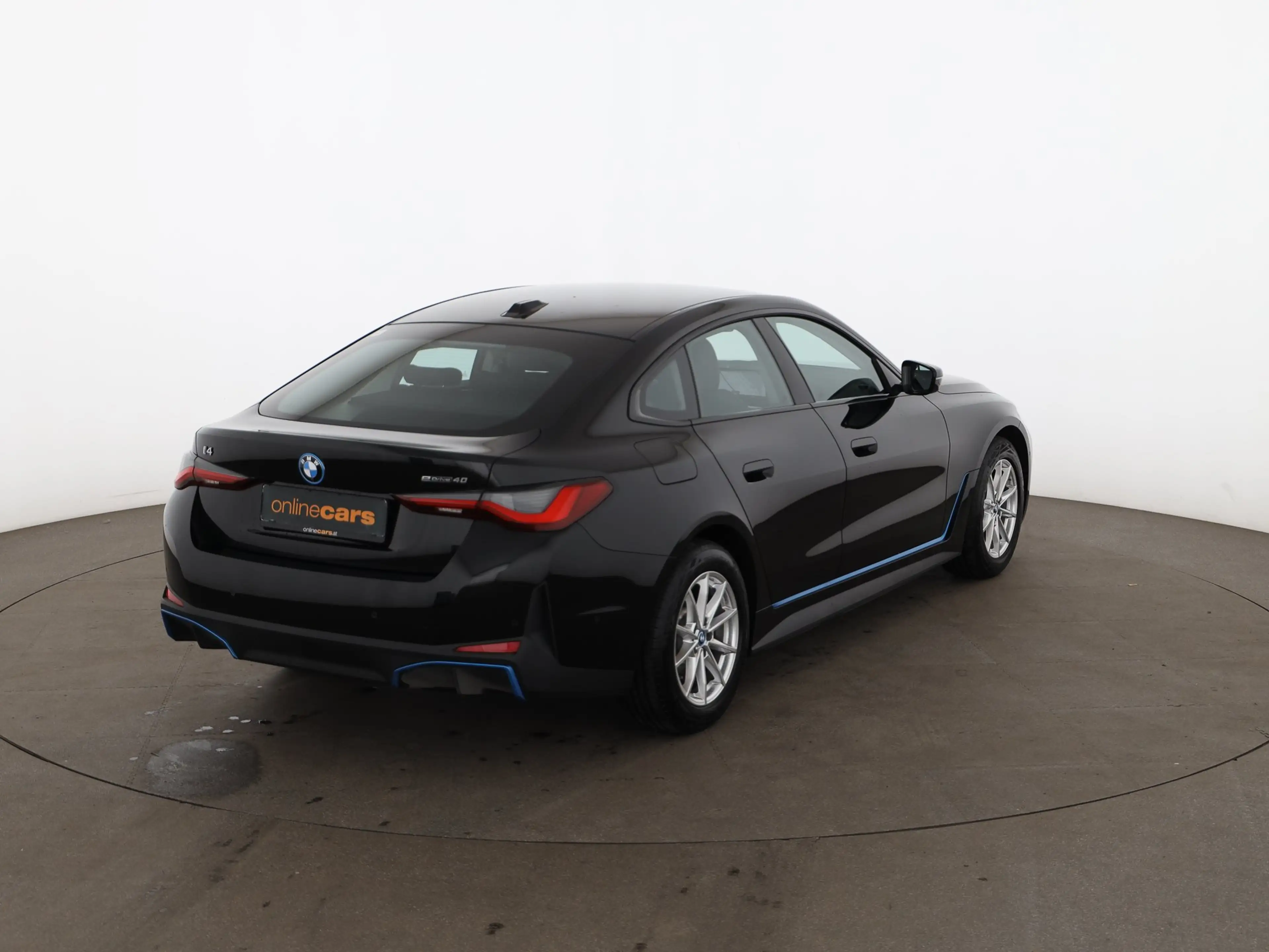 BMW i4 Gran Coupe eDrive 40 Aut LED LEDER NAVI R-CAM — photo 2