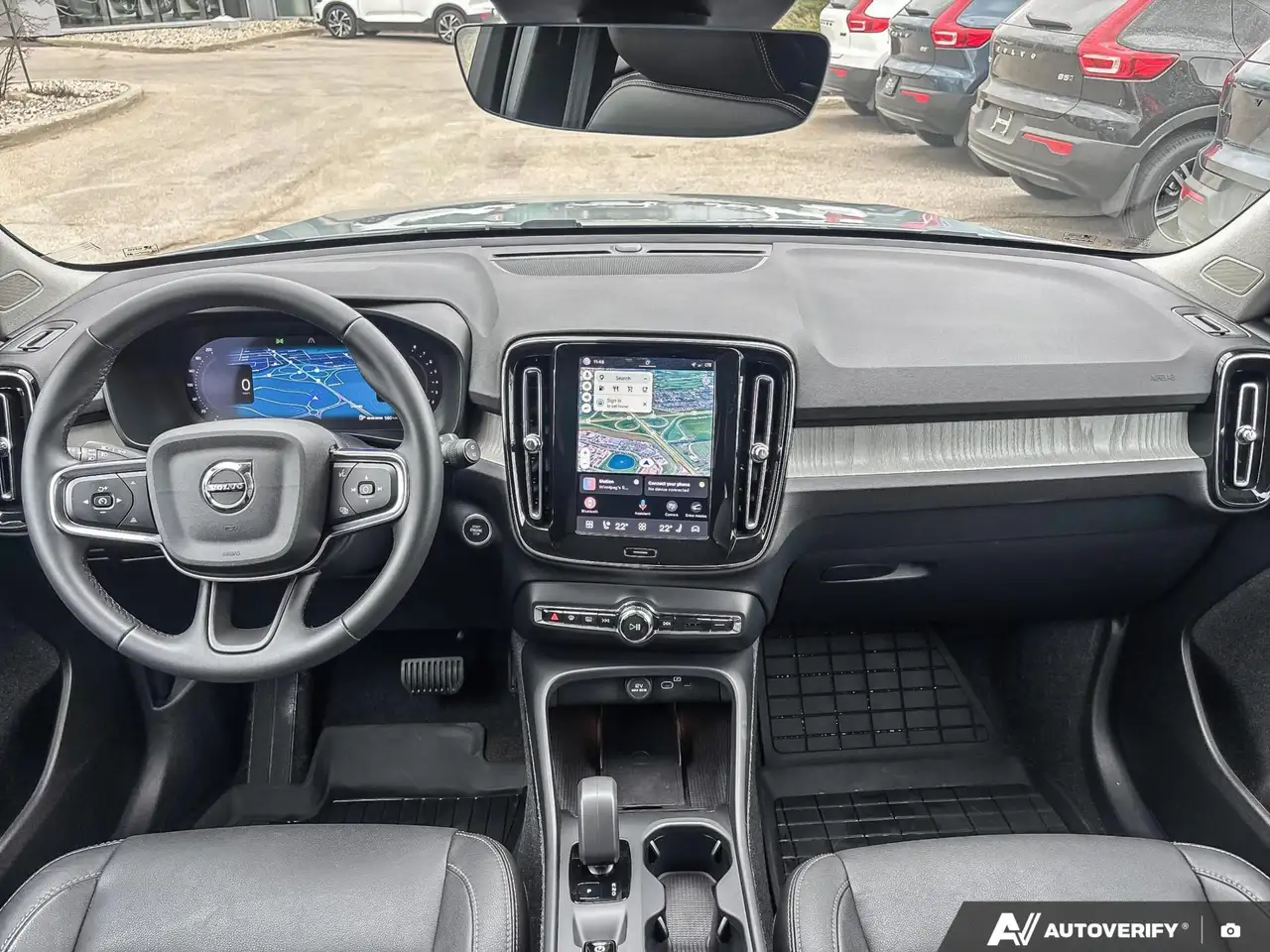 Volvo XC40 снимка Volvo XC40