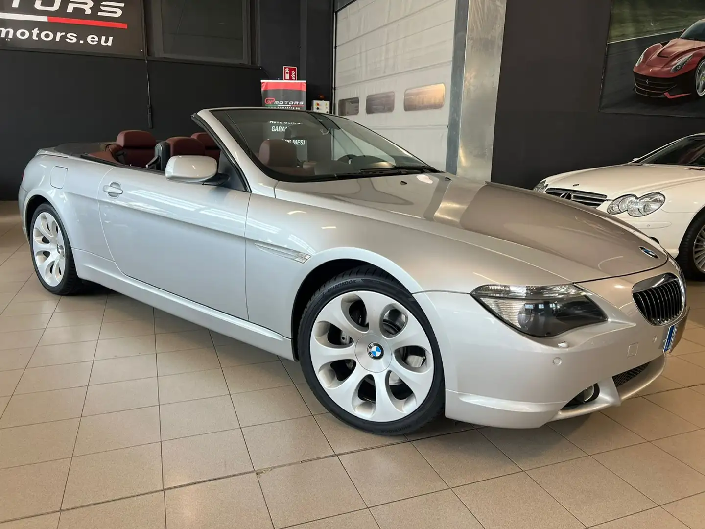 BMW 645 i Cabrio 333CV  TAGLIANDI BMW ! INTERNO CARTIER ! Plateado - 2