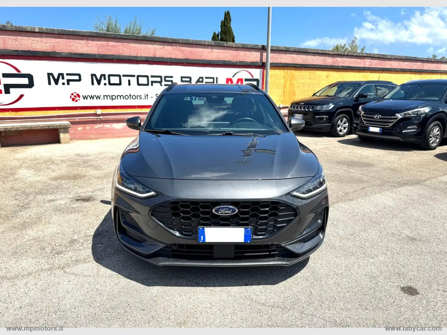 Ford Focus FOCUS ST-LINE SW 1.5 ECOBLUE 115CV AUTOMATICA IVA Grijs - 2