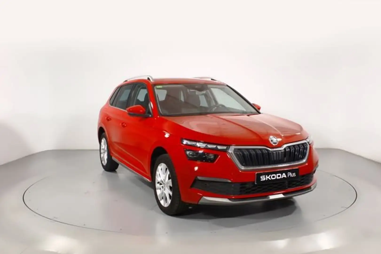 Skoda Kamiq 1.5 TSI Style DSG Rojo - 1