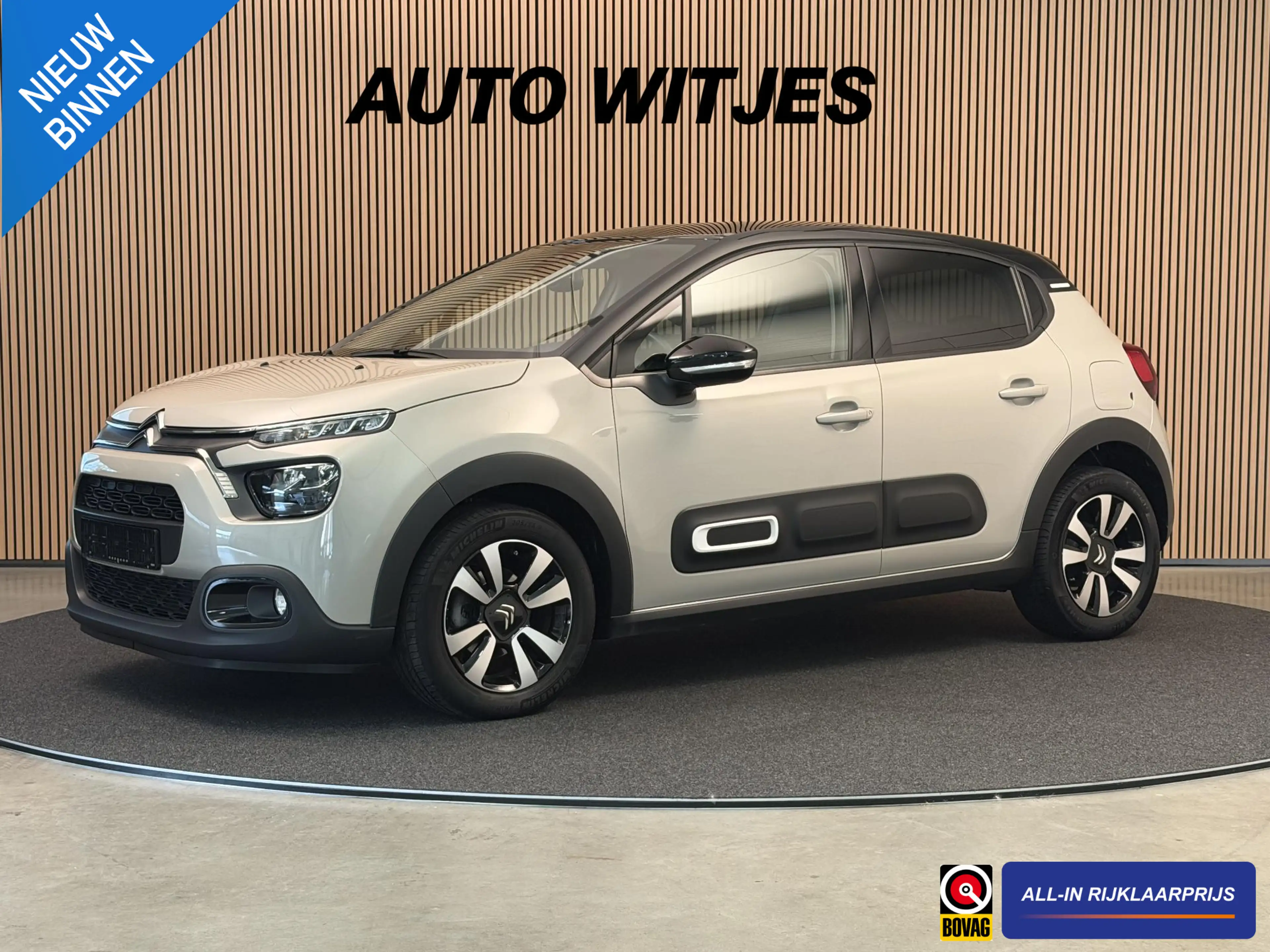 Citroen C3 1.2 PureTech Shine | Carplay | PDC | LED | Stoelve