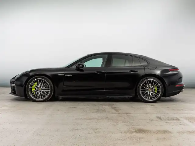 Porsche Panamera 4 E-Hybrid Ansicht 2