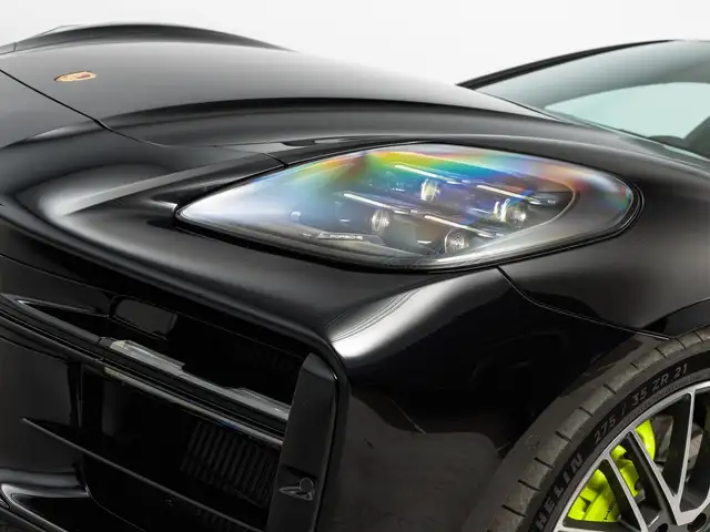 Porsche Panamera 4 E-Hybrid Ansicht 9