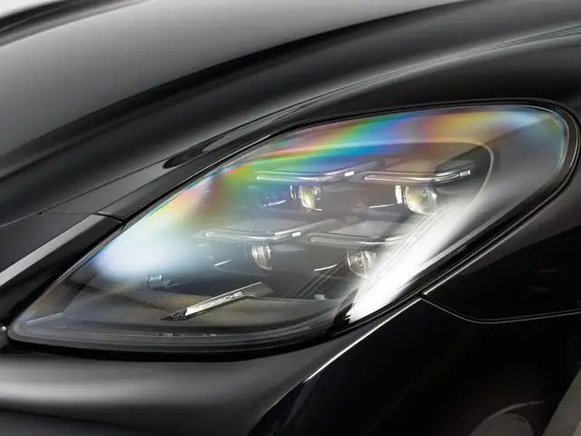 Porsche Panamera 4 E-Hybrid Ansicht 8