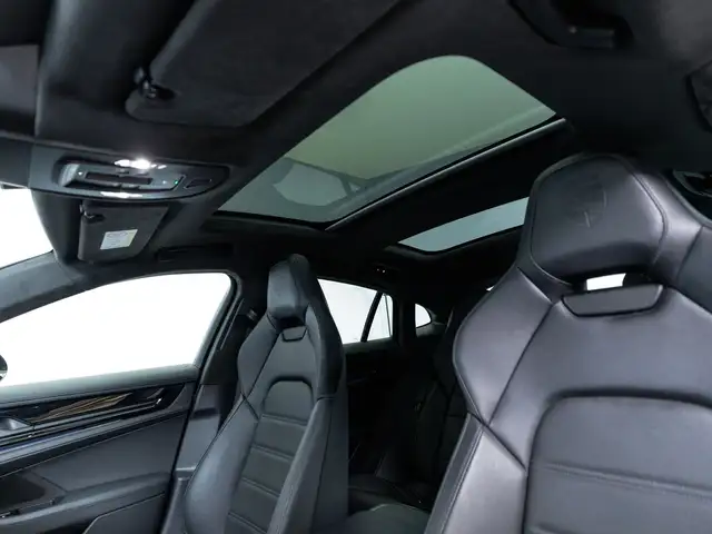 Porsche Panamera 4 E-Hybrid Ansicht 19