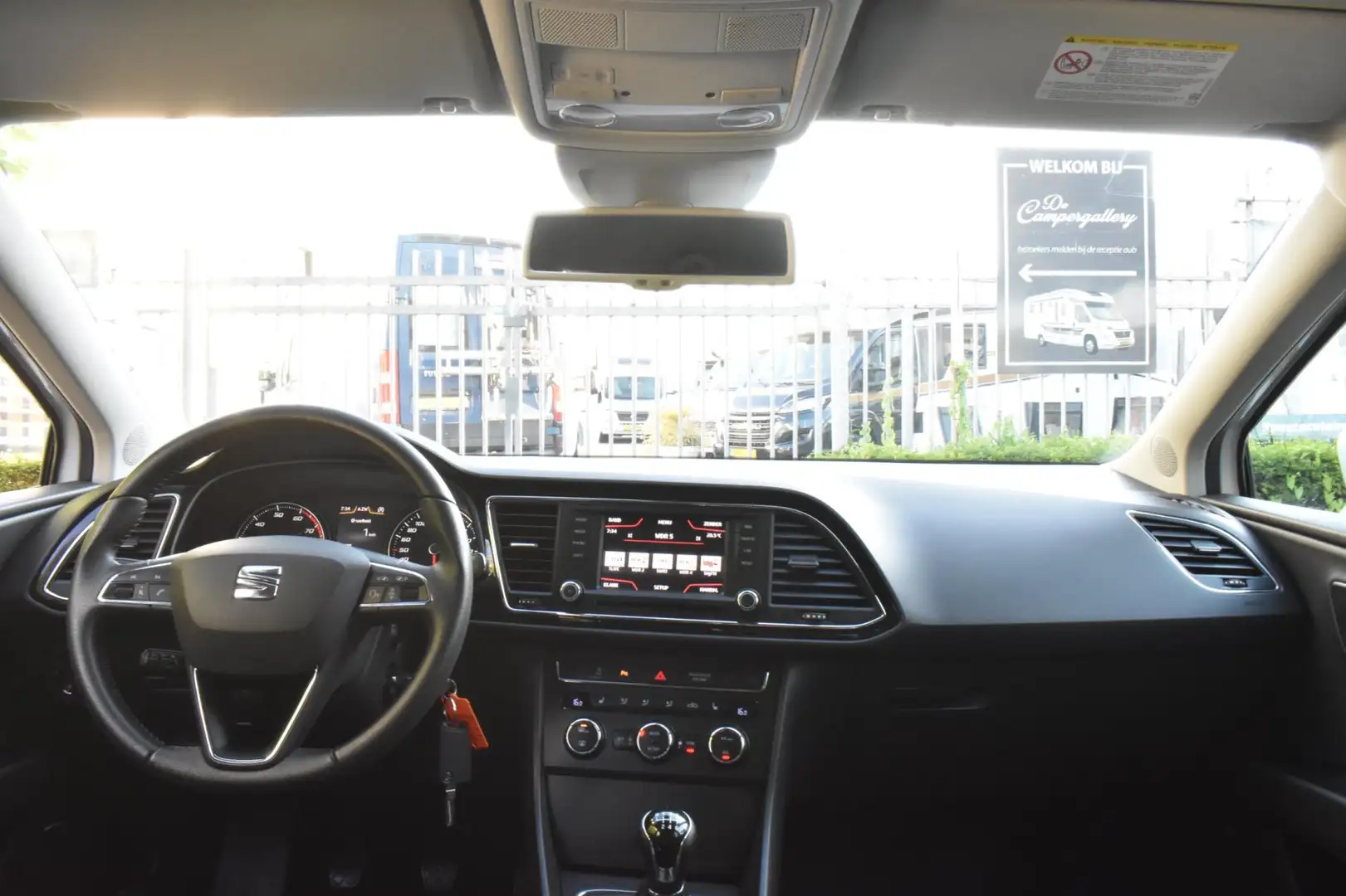 SEAT Leon 1.2 TSI Style ALCANTARA, XENON, CRUISE, STOELVERWA Wit - 2