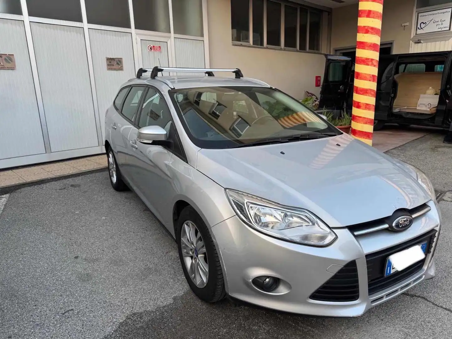 Ford Focus 1.6 TDCi 115 CV SW Argento - 2