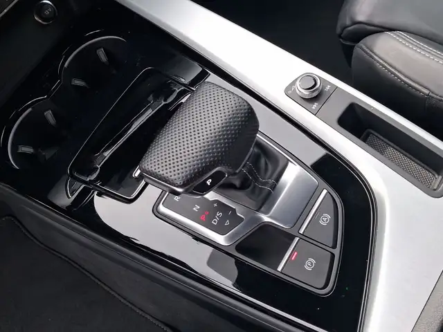 Audi A5 view 11
