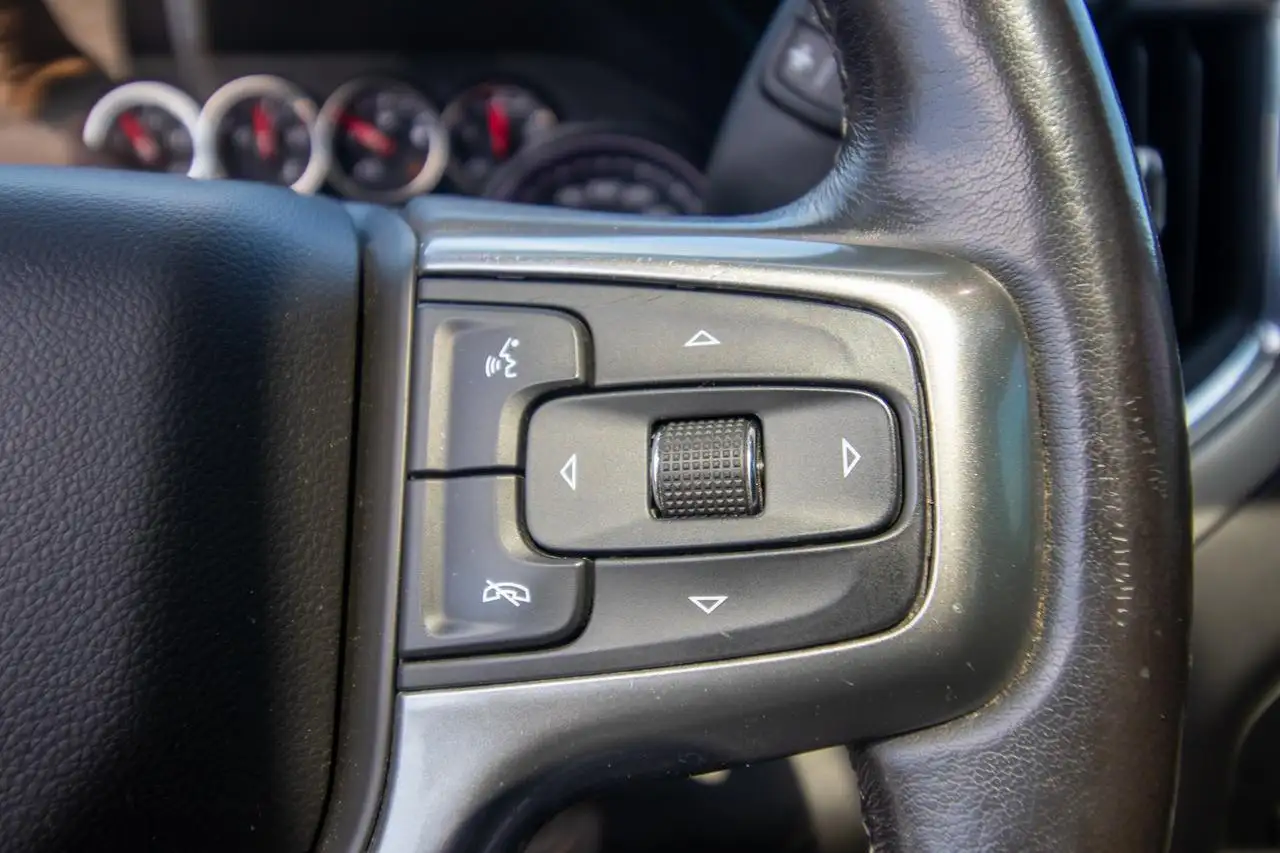 Chevrolet Silverado 1500 снимка Chevrolet Silverado 1500