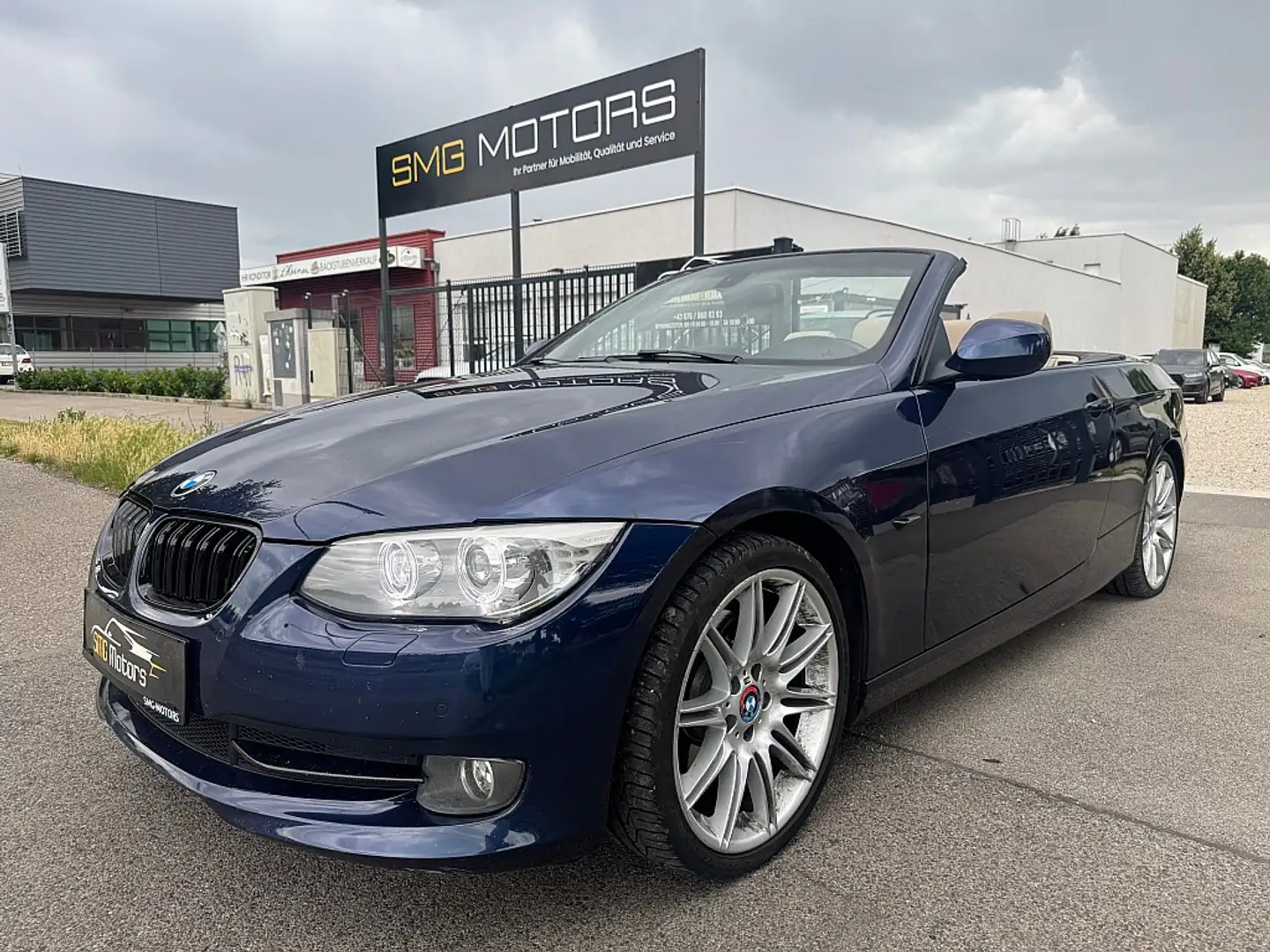 BMW 330 d Cabrio Blauw - 1