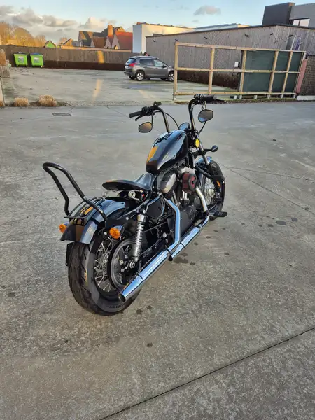 Harley-Davidson Sportster Forty Eight - foto 2