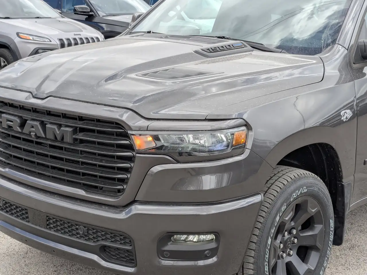 RAM 1500 снимка RAM 1500