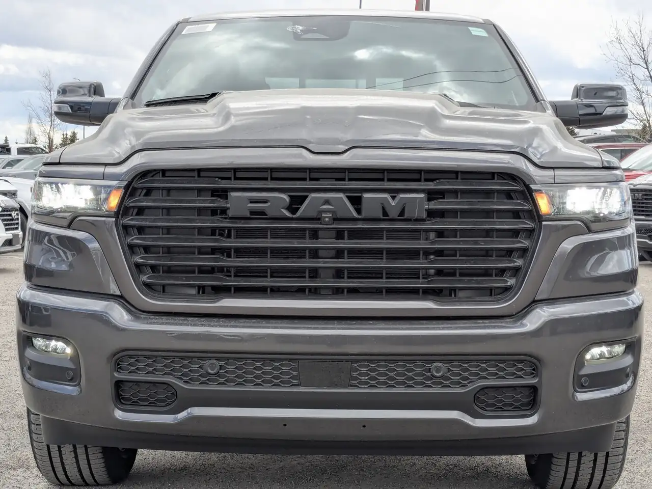 RAM 1500 снимка RAM 1500