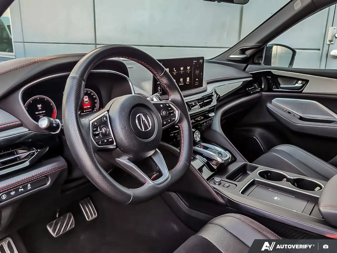 Acura MDX снимка Acura MDX