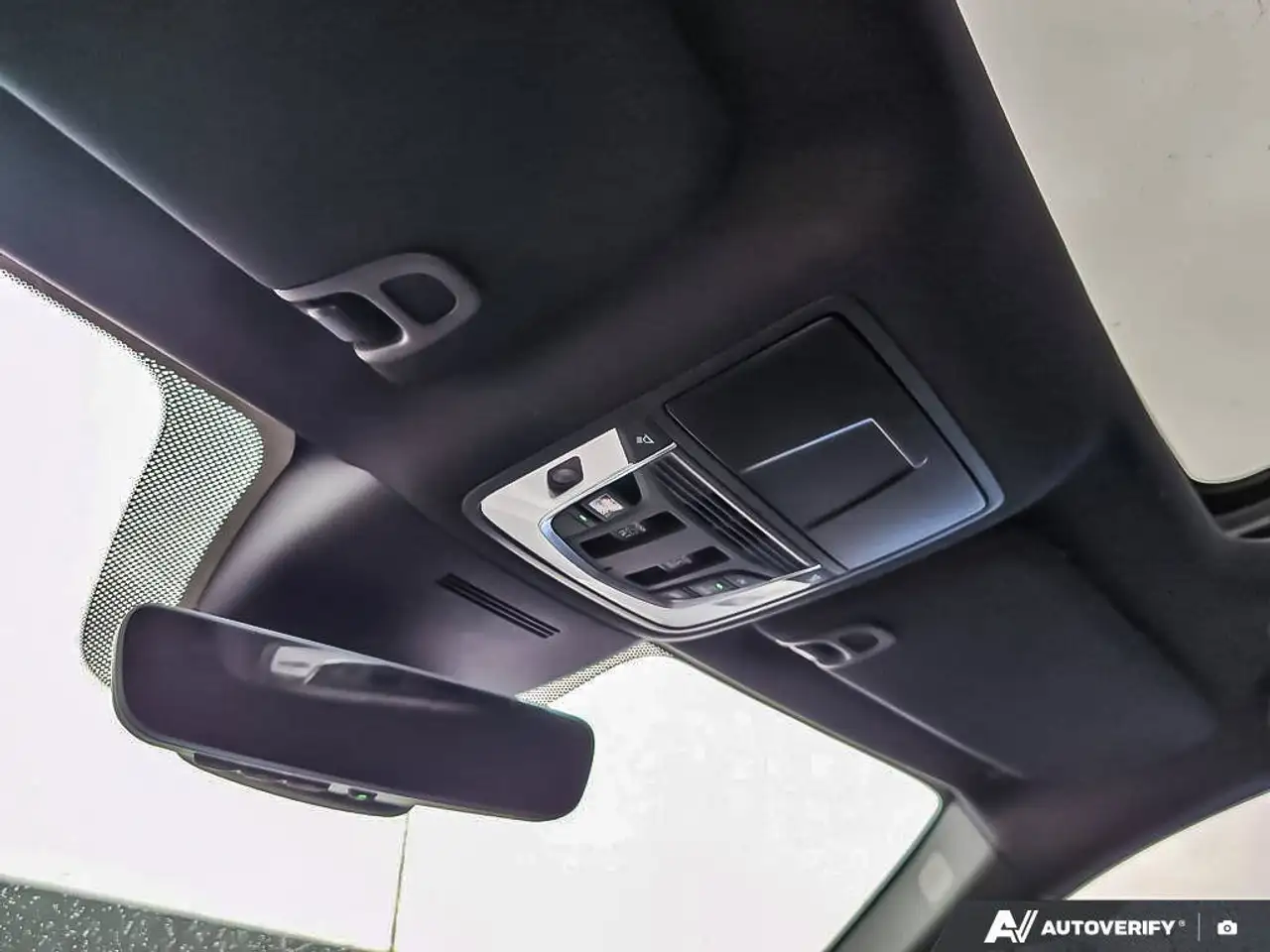 Acura MDX снимка Acura MDX