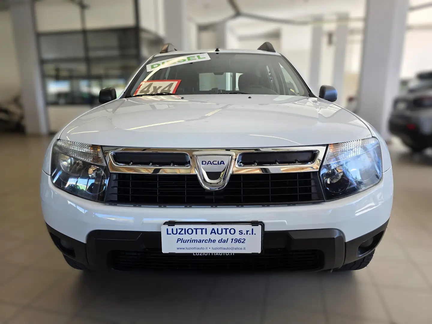 Dacia Duster DUSTER 1.5 DCI 4WD + BLOCCO DIFF. e GANCIO TRAINO! Bianco - 1