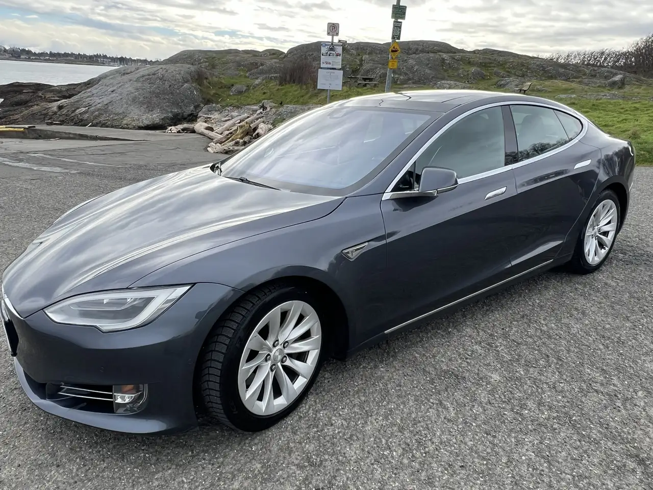 2016 Tesla Model S