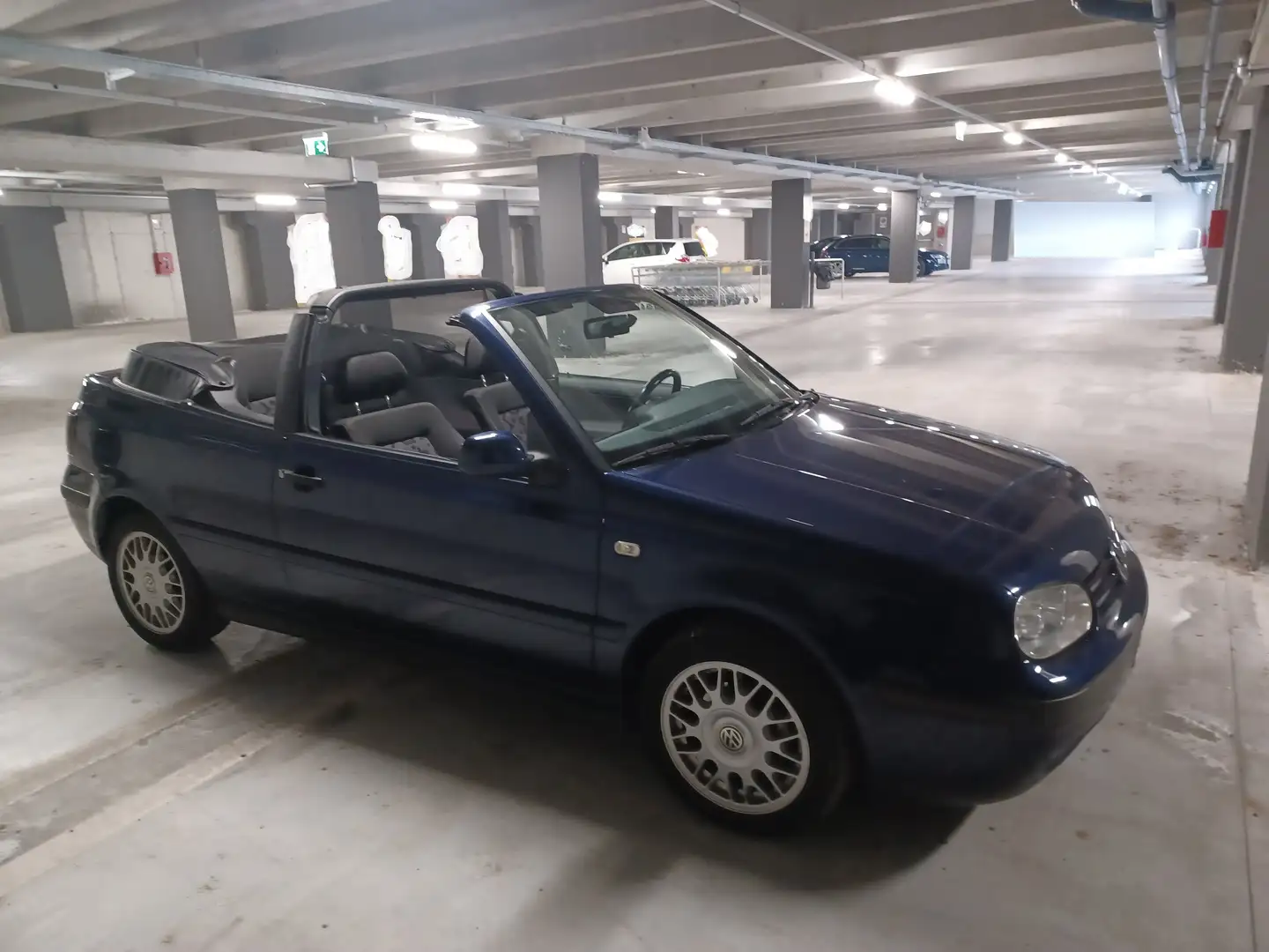 Volkswagen Golf Cabriolet Golf Cabrio 1.6 Trendline Blu/Azzurro - 2