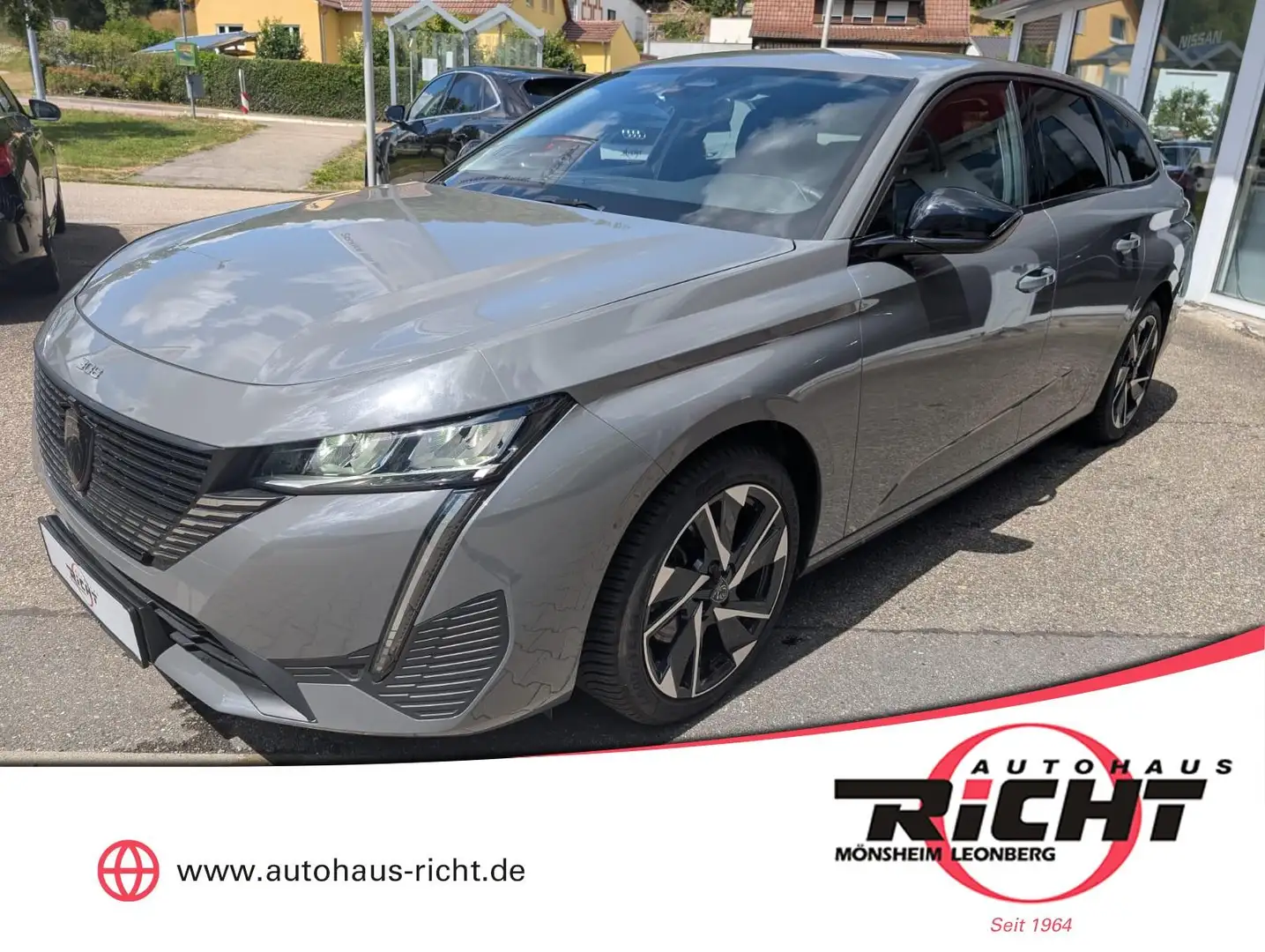 Peugeot 308 1.2 Allure AHK 360° ACC Beh. Front Grijs - 1