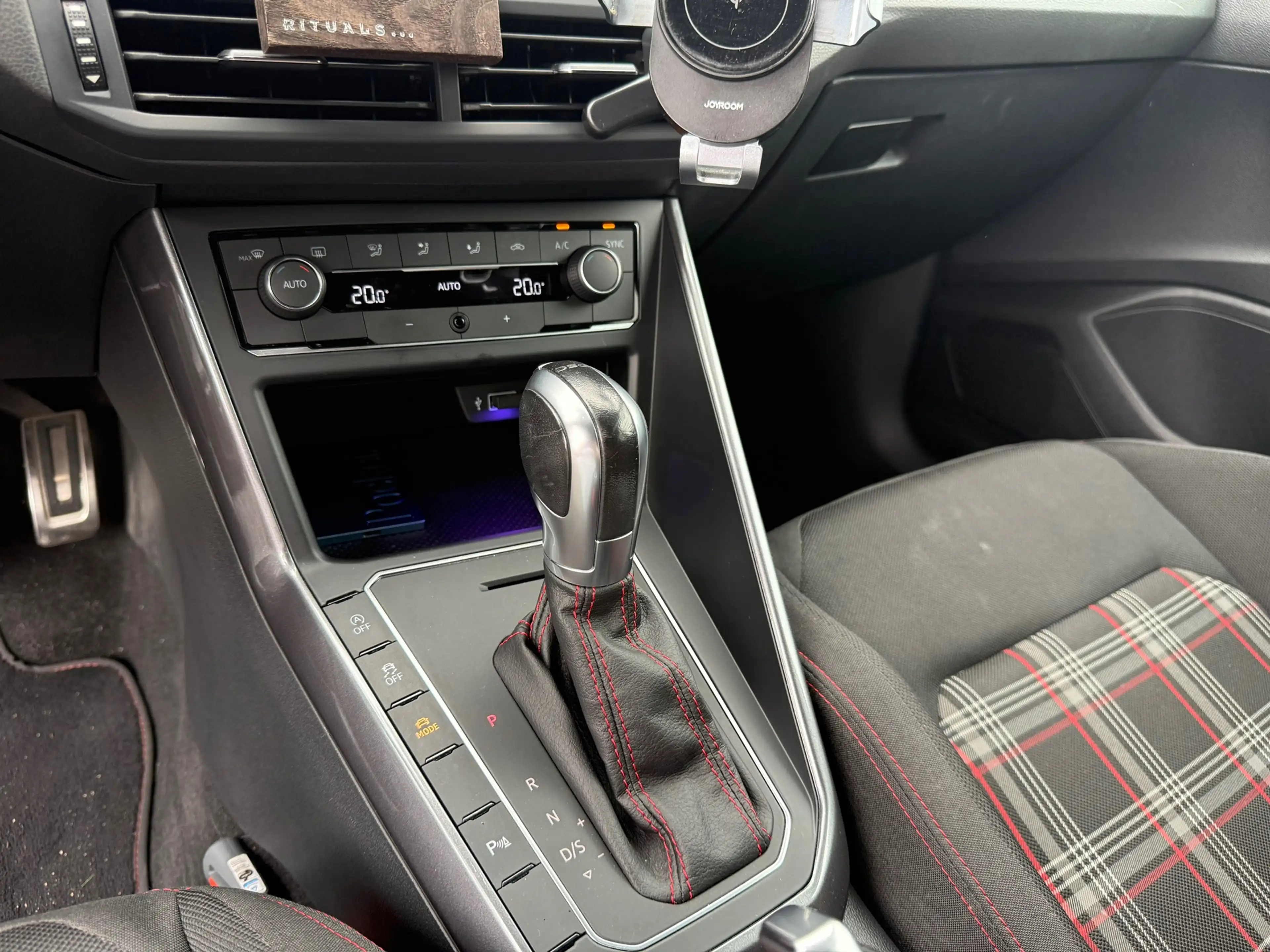 Volkswagen Polo GTI 2.0 TSI Carplay - Dealer onderhouden - NAP — photo 11