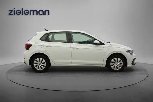 Volkswagen Polo view 13