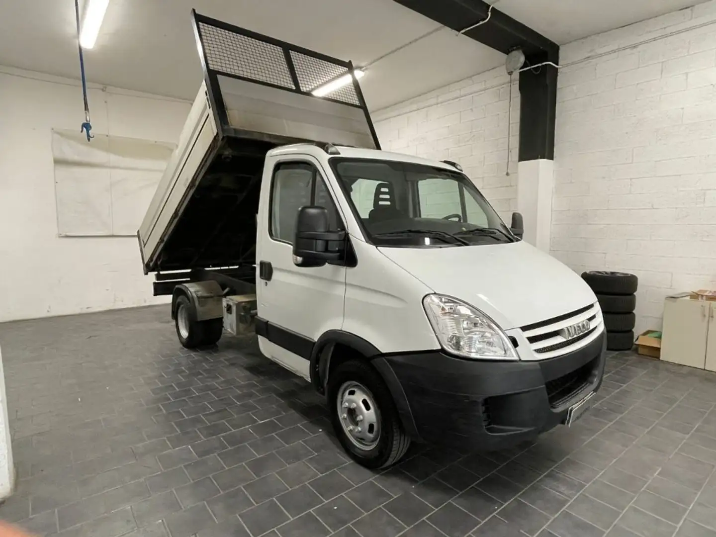 Iveco Daily 35C12 2.3 hpt 116cv-RibaltabileTrilaterale-Gemella Bianco - 1