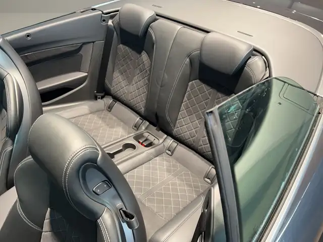 Audi S5 view 13