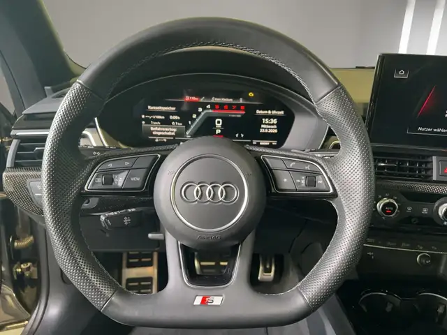 Audi S5 view 10