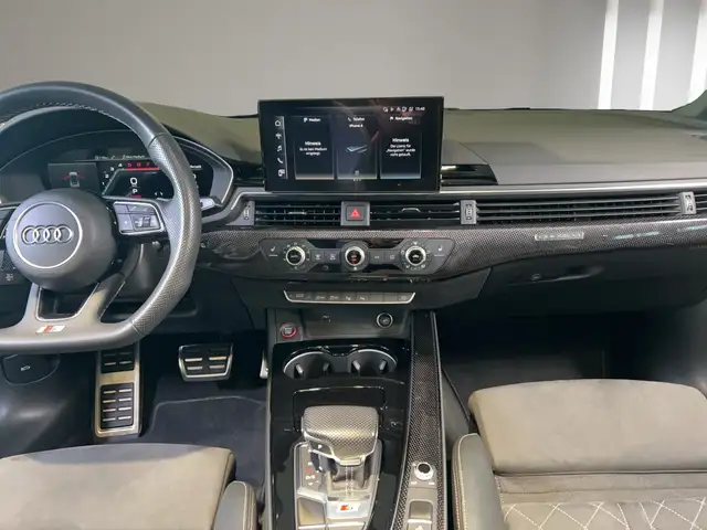 Audi S5 view 14