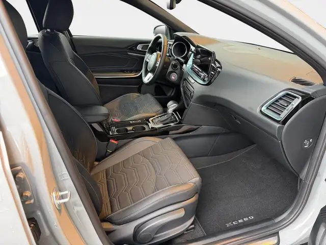 Kia Xceed view 12