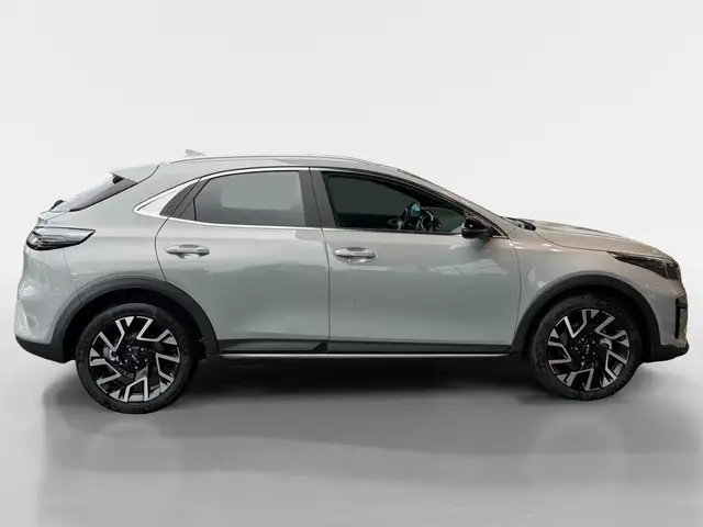 Kia Xceed view 6