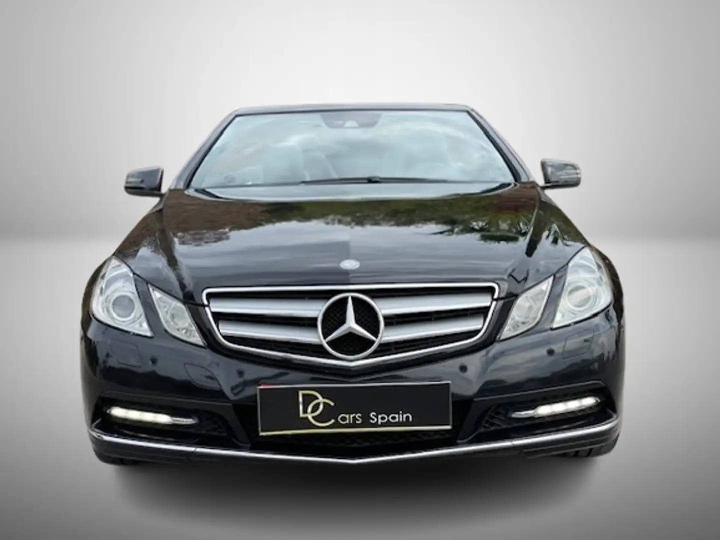 Mercedes-Benz E 250 Cabrio CGI BE 7G Plus Noir - 2