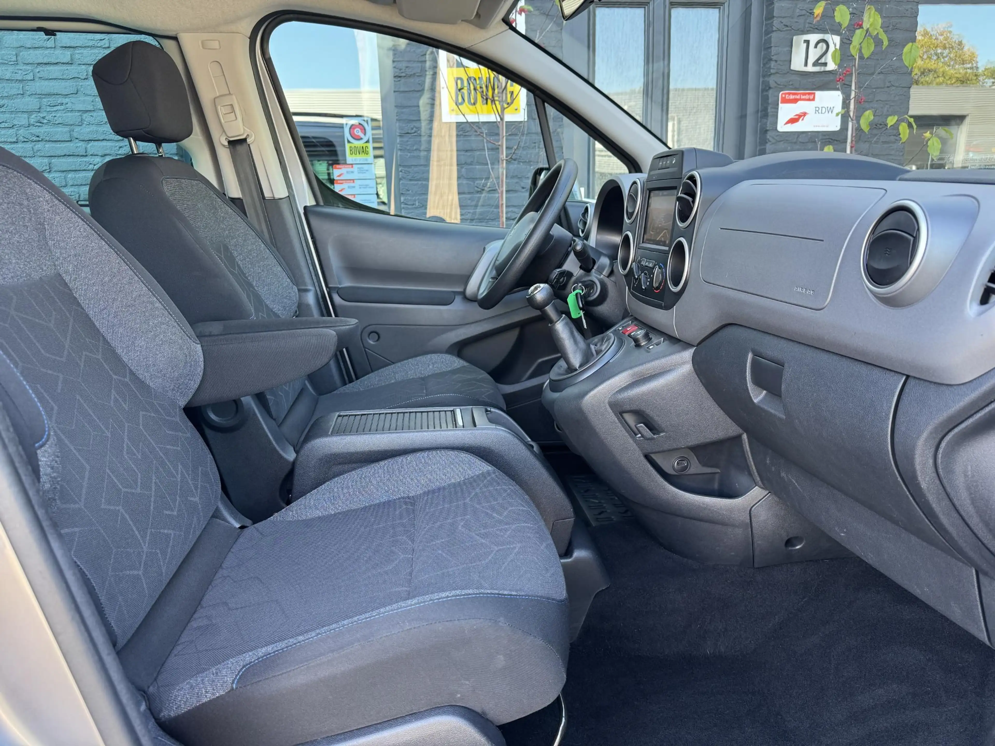 Peugeot Partner Tepee 1.2 PureTech Active Airco/Trekhaak-afn./106d — photo 13