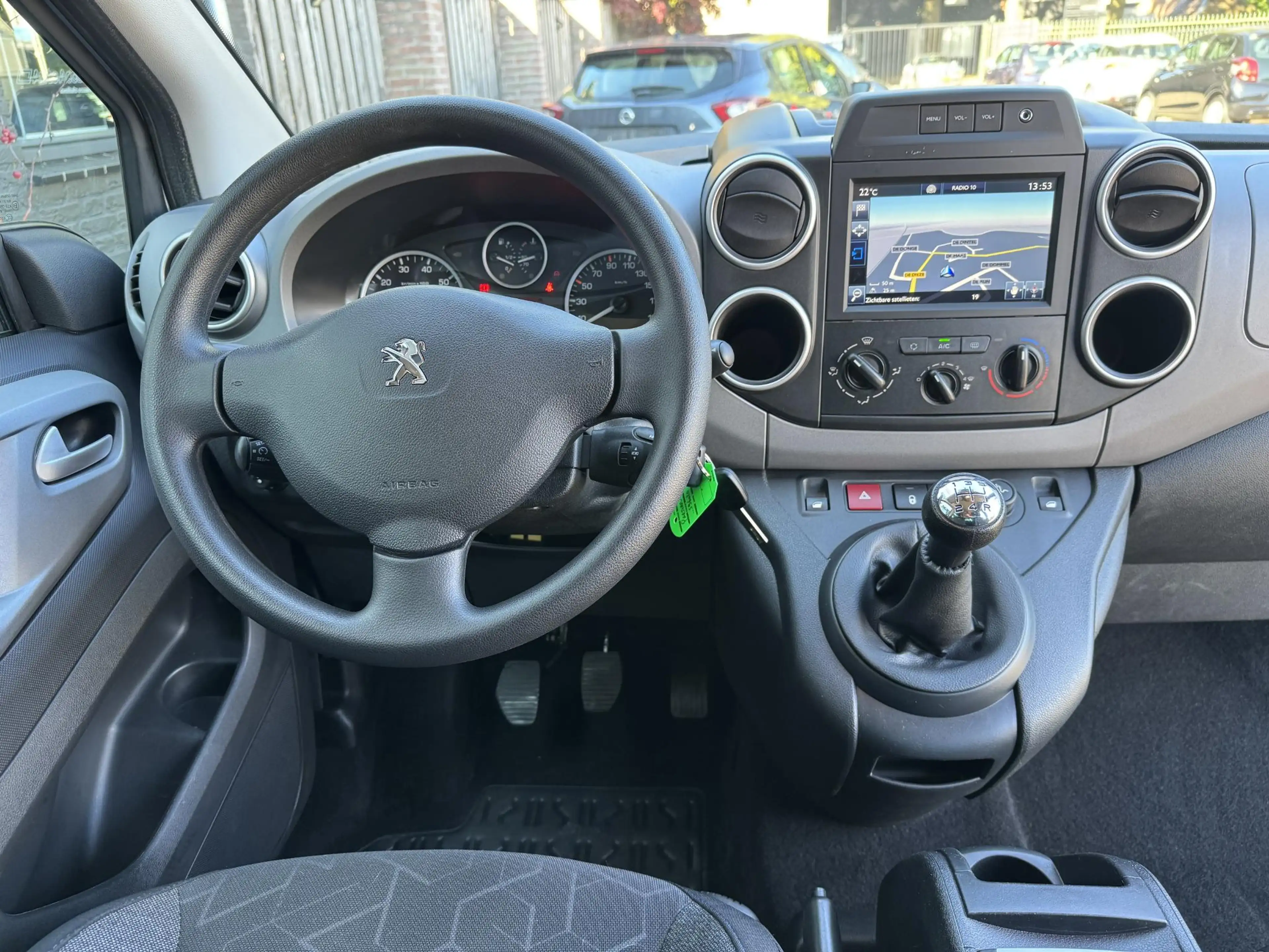 Peugeot Partner Tepee 1.2 PureTech Active Airco/Trekhaak-afn./106d — photo 15