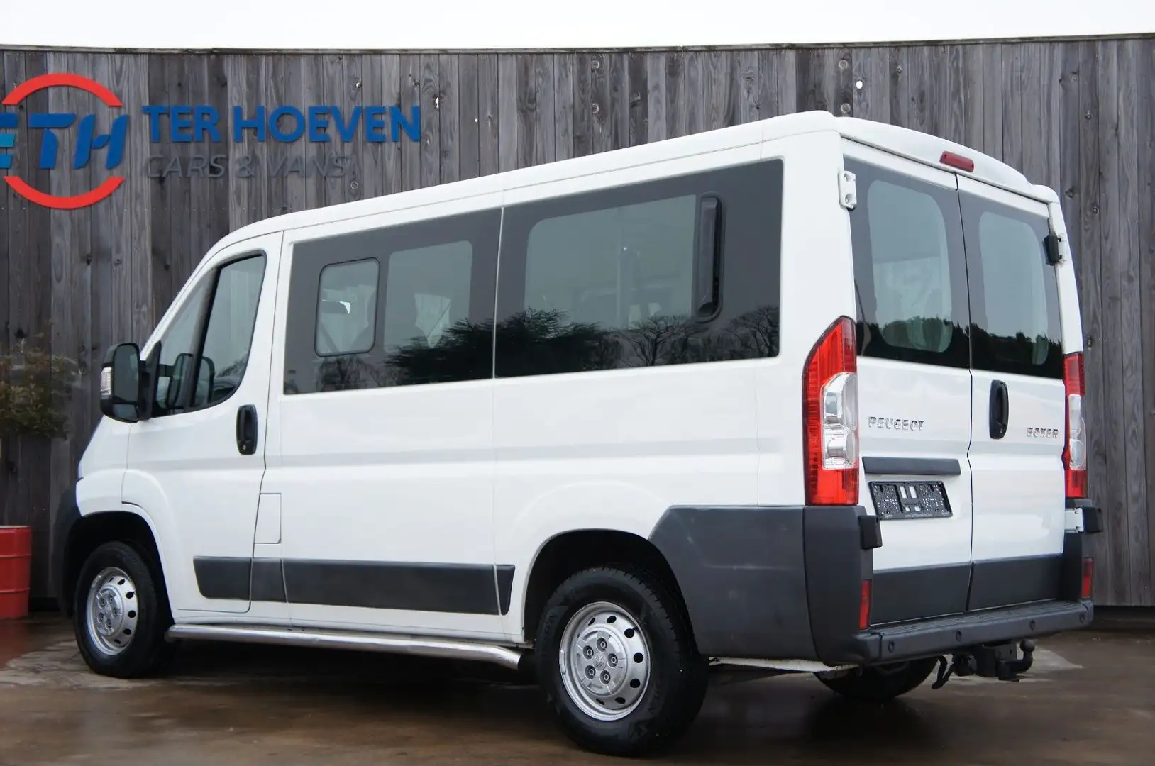 Peugeot Boxer 2.2 HDi L1H1 9-Sitzer Klima AHK 81KW Euro5 Blanc - 2