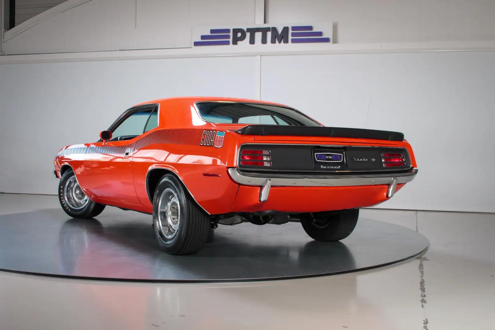 Plymouth AAR 'Cuda Orange - 2