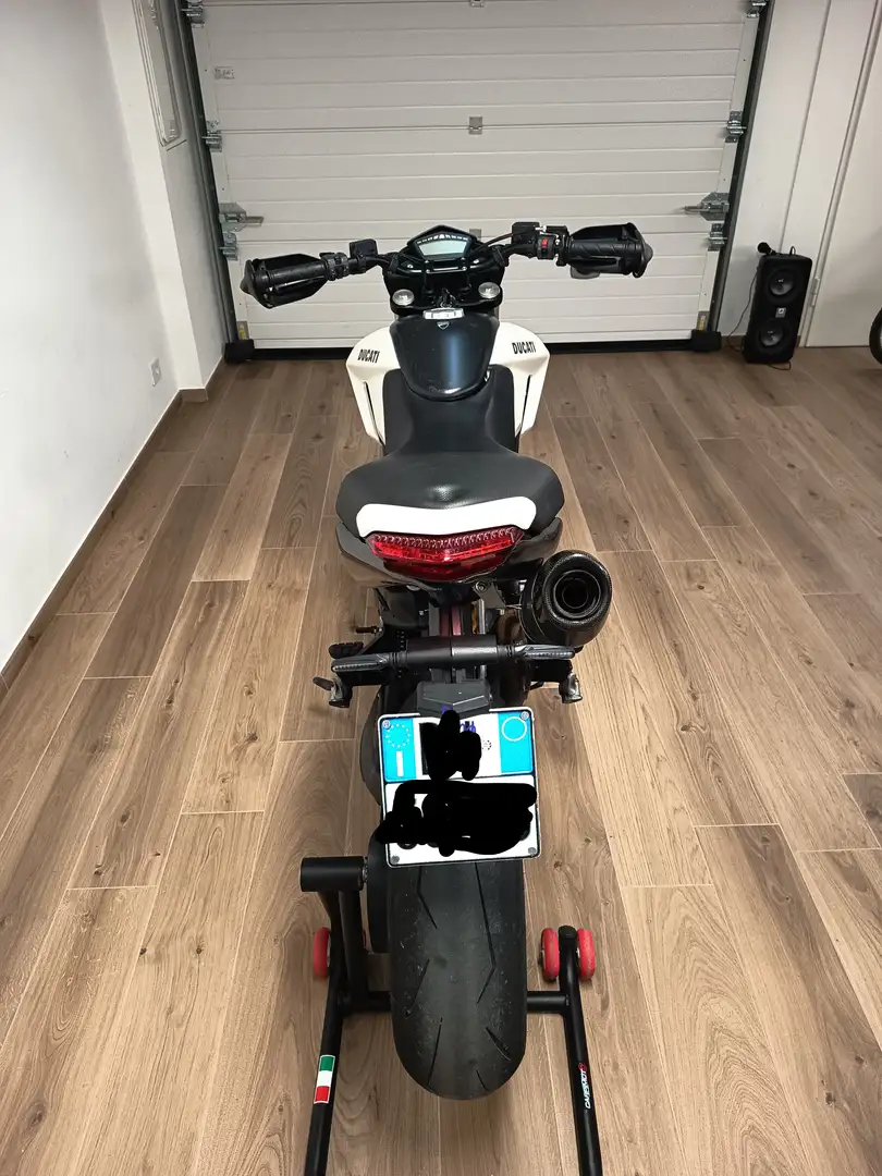 Ducati Hypermotard 796 Blanco - 1