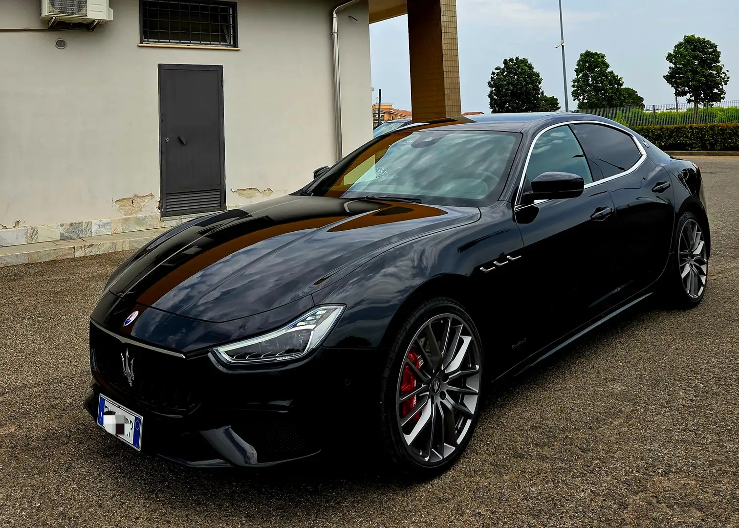 Maserati Ghibli SQ4 3.0 V6 Gransport Nerissimo 430cv my18 Nero - 1