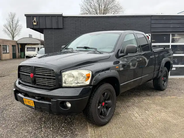 Dodge RAM 1500 QUAD CAB SPORT | BTW Auto | Camera